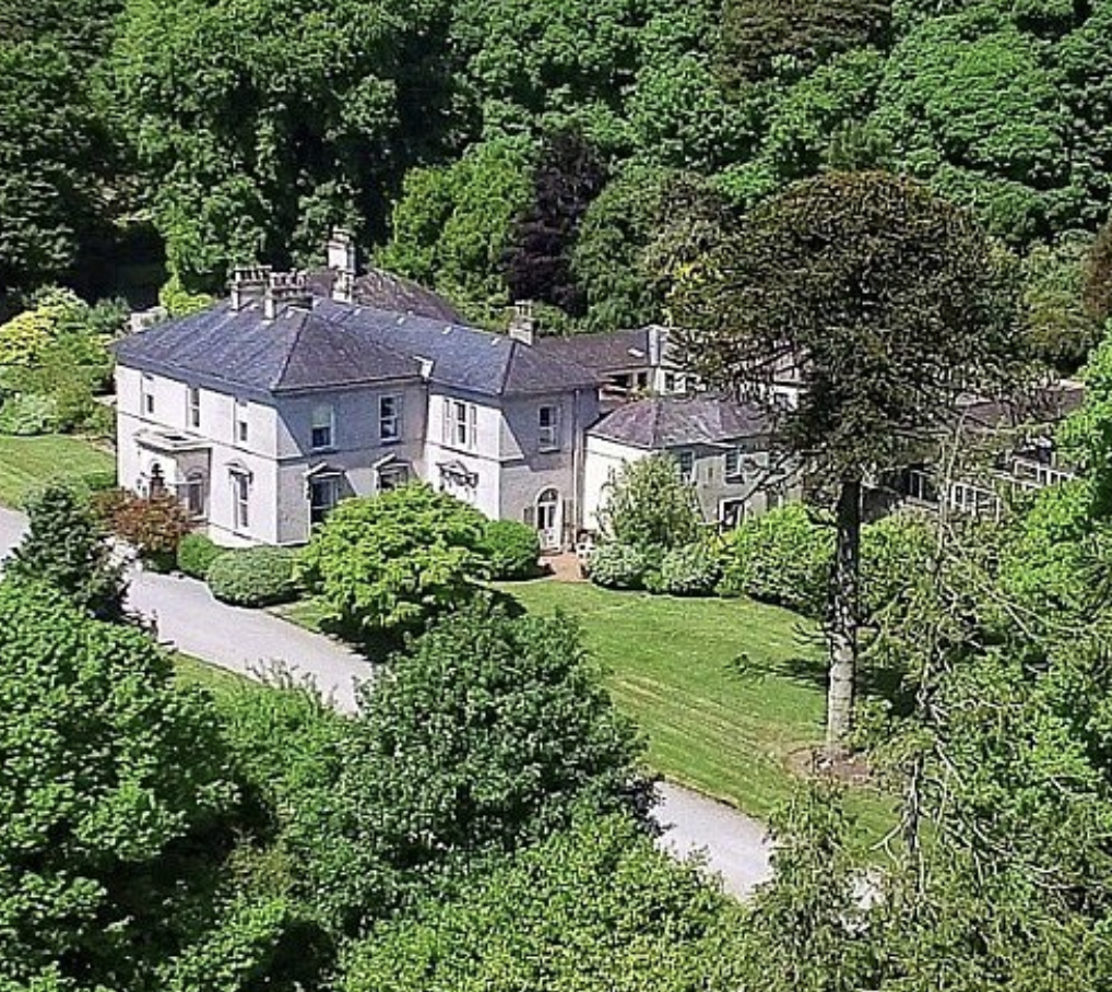Hidden Ireland Country House Accommodation Bed and Breakfast Cottage Rental